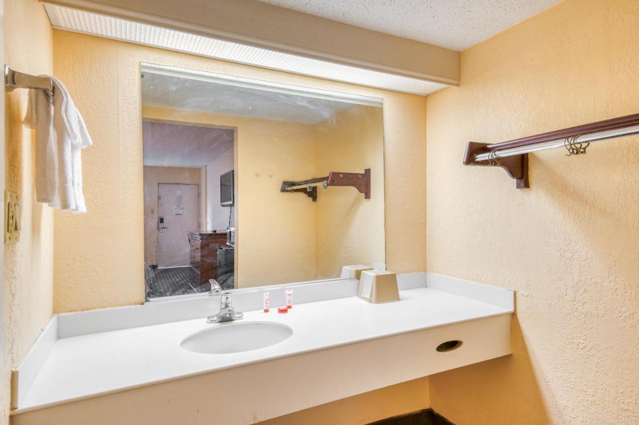 Oyo Hotel Jackson Fairgrounds I-55 Eksteriør bilde
